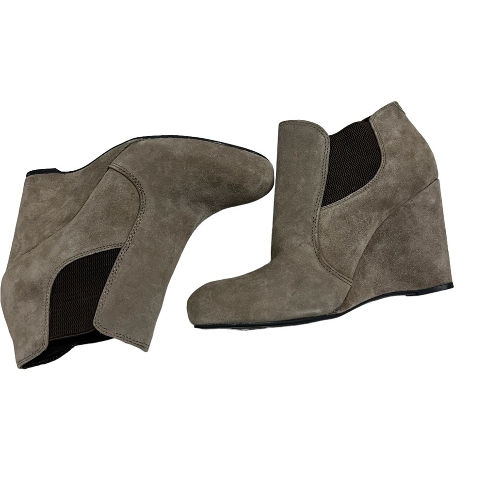 Born Crown Suede Wedge Heel Ankle Boots